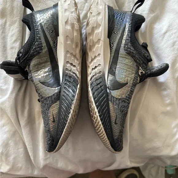 Nike React running shoes size 8 womens - Picture 7 of 7